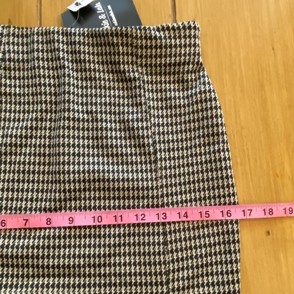 Women’s Pull On Pencil Midi Skirt Checkered Slit Ookie & Lala size small New - Picture 9 of 13